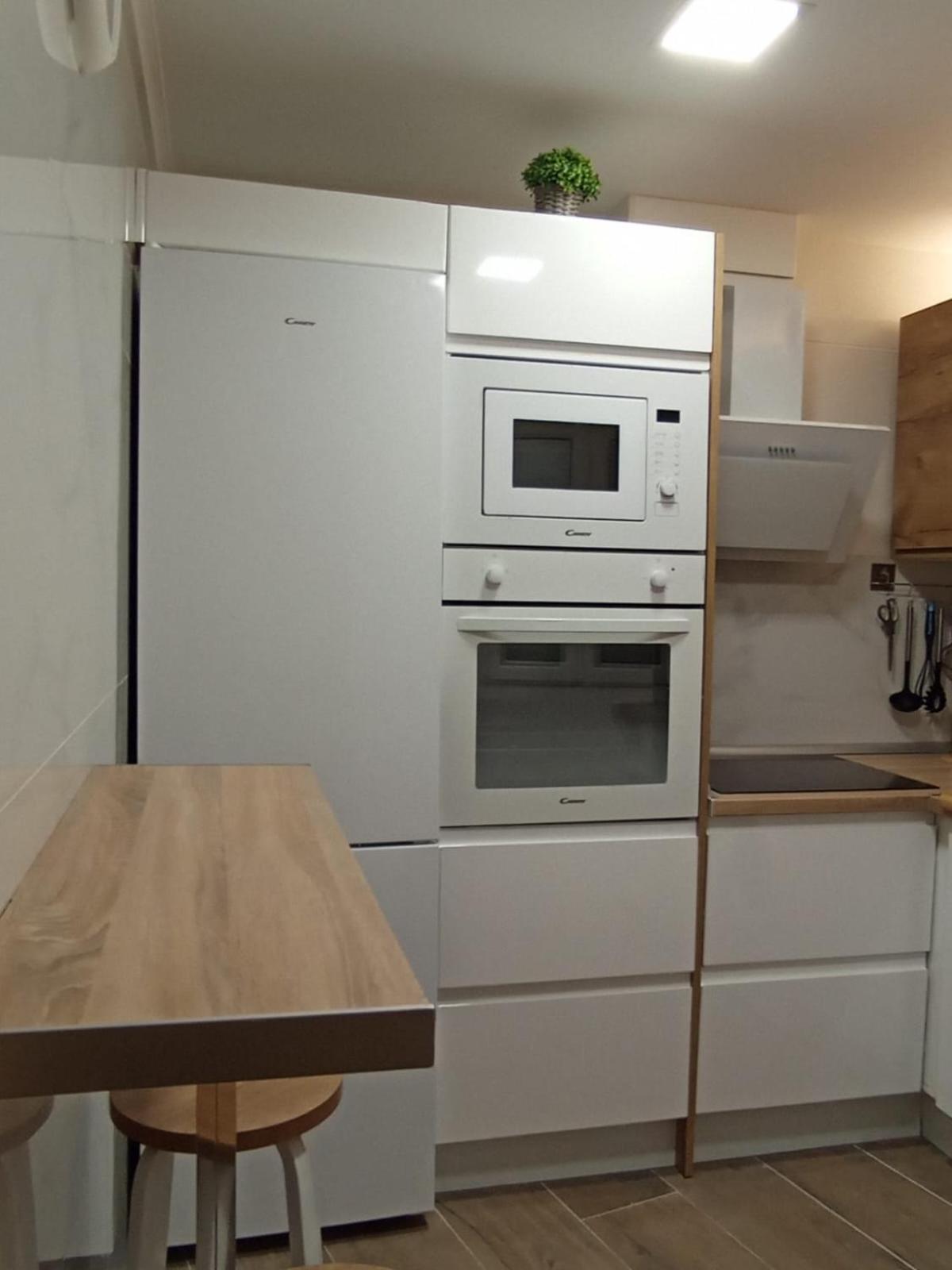 Apartamento Peace Home Astillero El Astillero Esterno foto